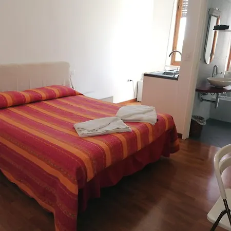 Aurora For Rent * Siena
